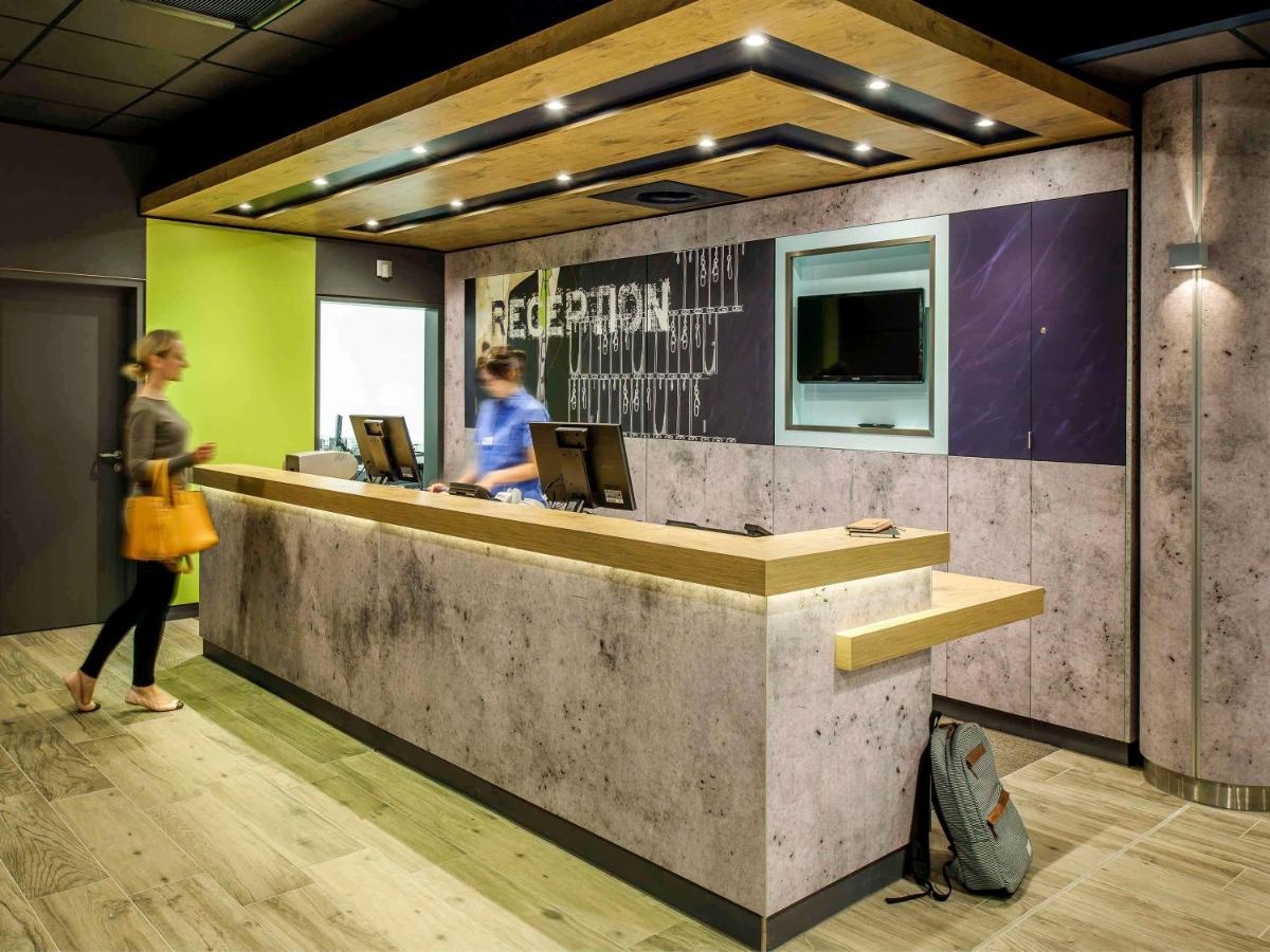 Ibis Budget Leeds Centre Crown Point Road Esterno foto